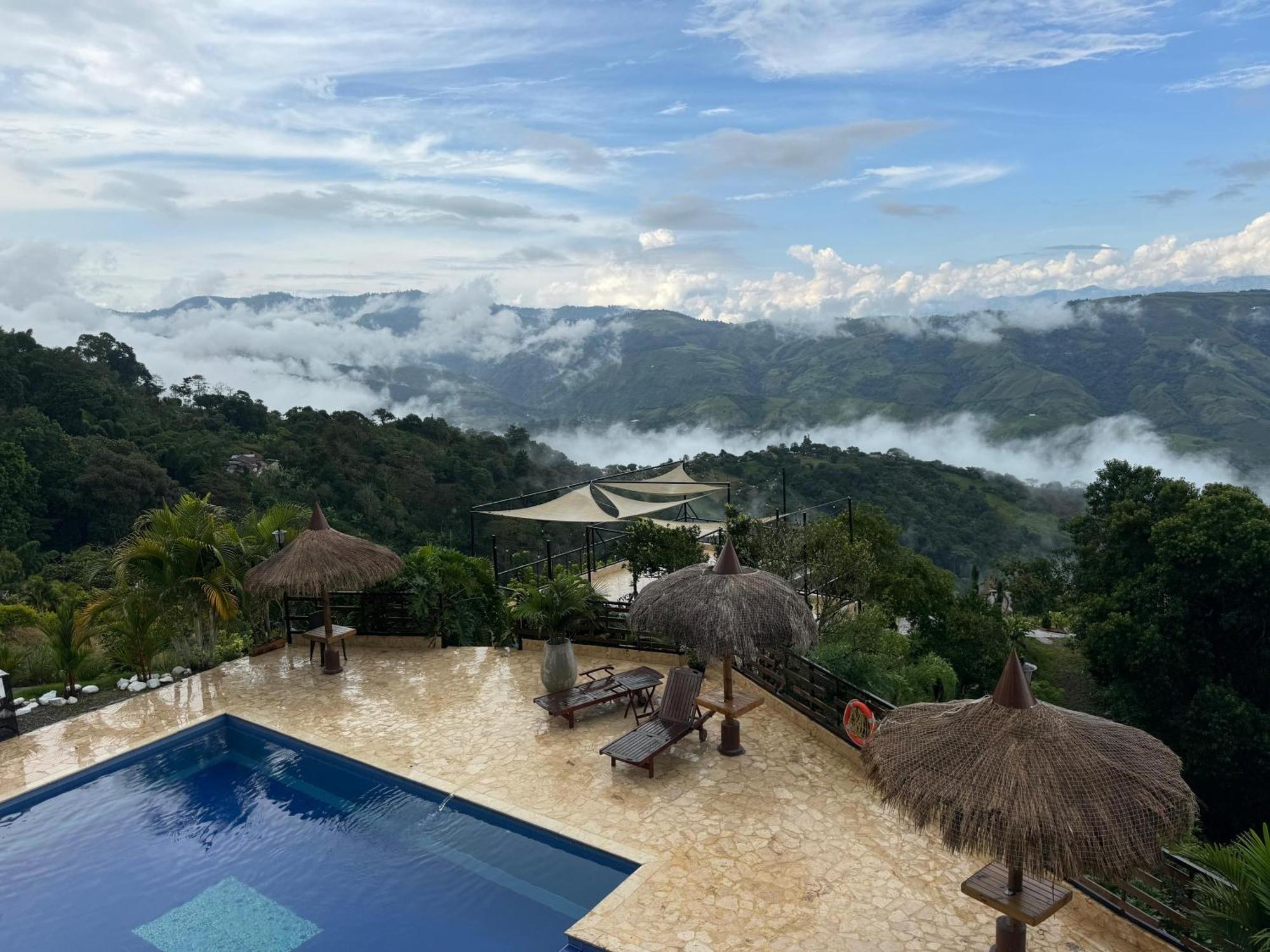Entre Verdes Hotel & Glamping Ebejico 외부 사진
